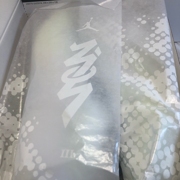 Nike Jordan Zion 3 White Black Barely Volt (Men's) 9.5 OG Box basketball shoes - Picture 9 of 12